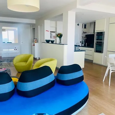 Les Mouettes Face Apartment