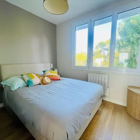 Les Mouettes Face * La Baule