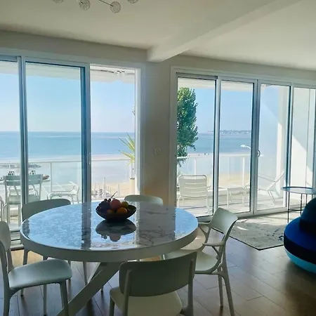 Les Mouettes Face Daire